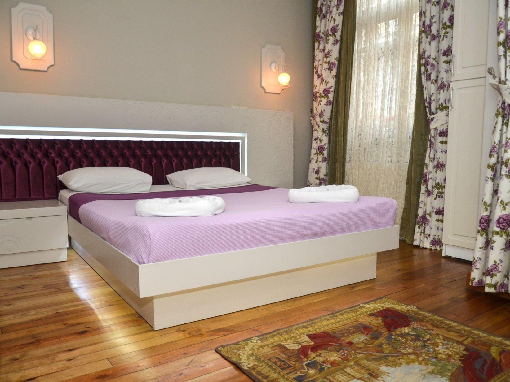 Omer Hayyam Suites Istanbul Exterior photo